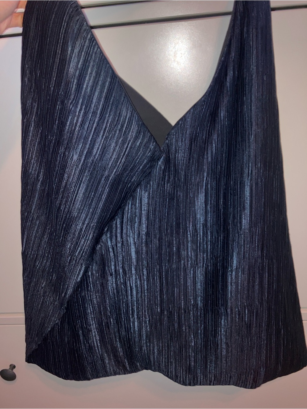 Minimalist Pleated Oversized Shoulder Bag - Picture 4 of 6